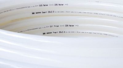 Uponor lanserar nu ett budgetgolvvärmerör av polyeten, 6 Bar / 70°C. Röret uppfyller ISO 22391 samt kravet på syrediffusionsmotstånd enligt DIN 4726. Rören är kompatibla med Uponors kompressionskopplingar och rören är i första hand tänkta för ingjutning tillsammans med Uponor Fix Rörhållarskena.